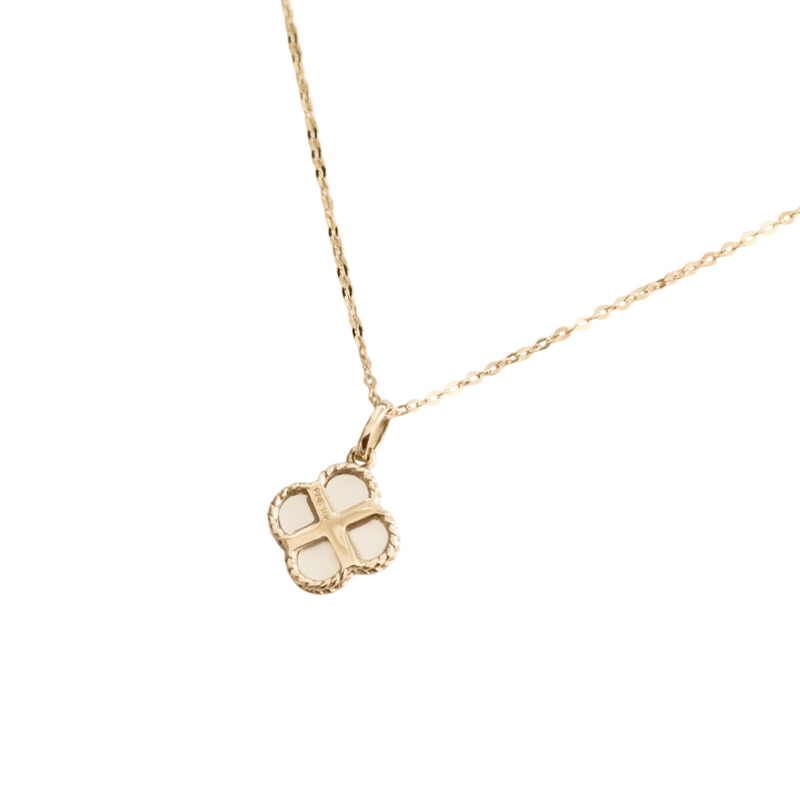 Le Charmant Clover Necklace