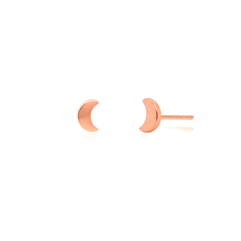 Moon Kiseu Stud Earrings