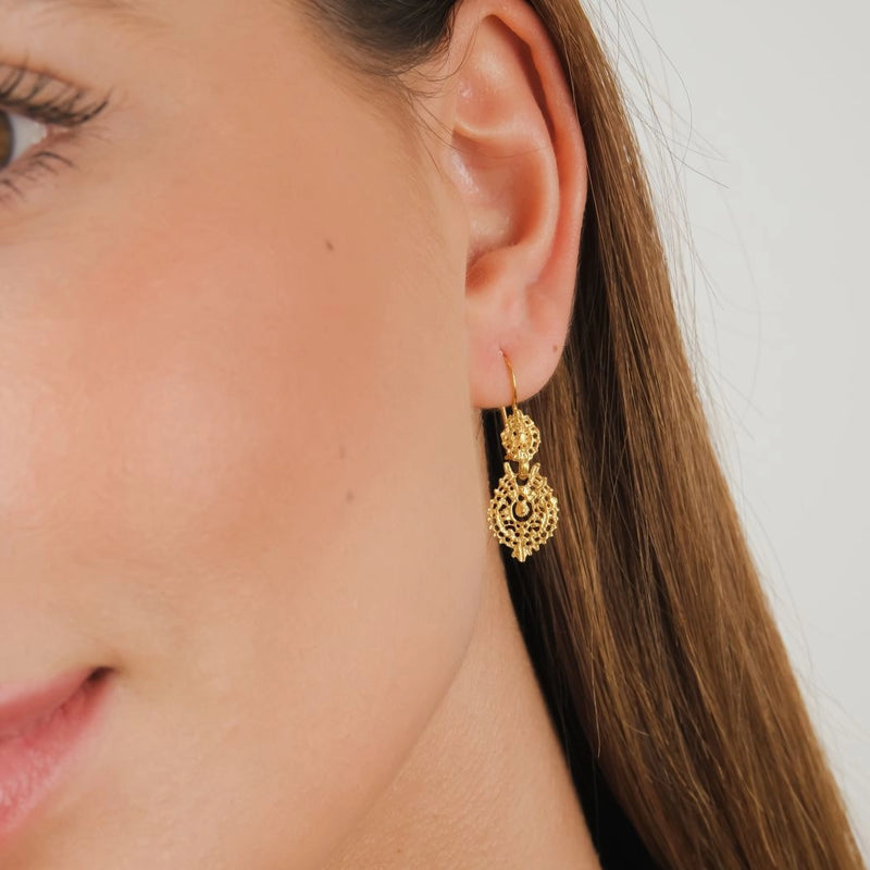 Queen Regal Earrings Gold Plated Silver
